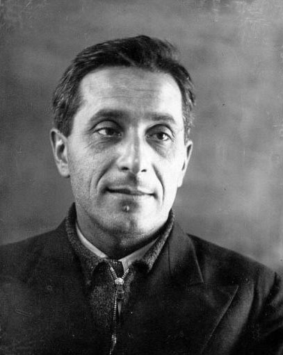 «Ложь и искусство создают жизнь»