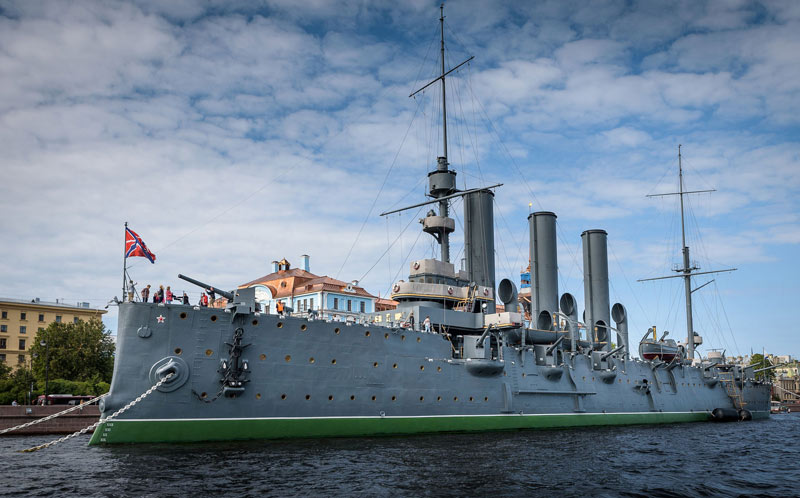 Крейсер «Аврора».