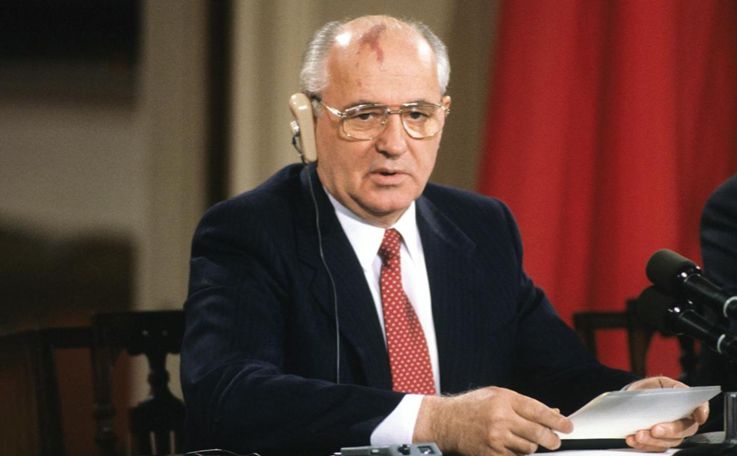 М. С. Горбачёв.