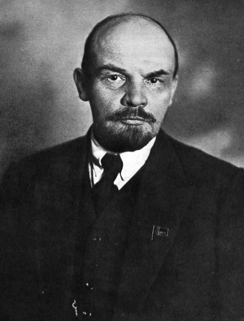 Владимир Ильич Ленин в 1920 году.jpg
