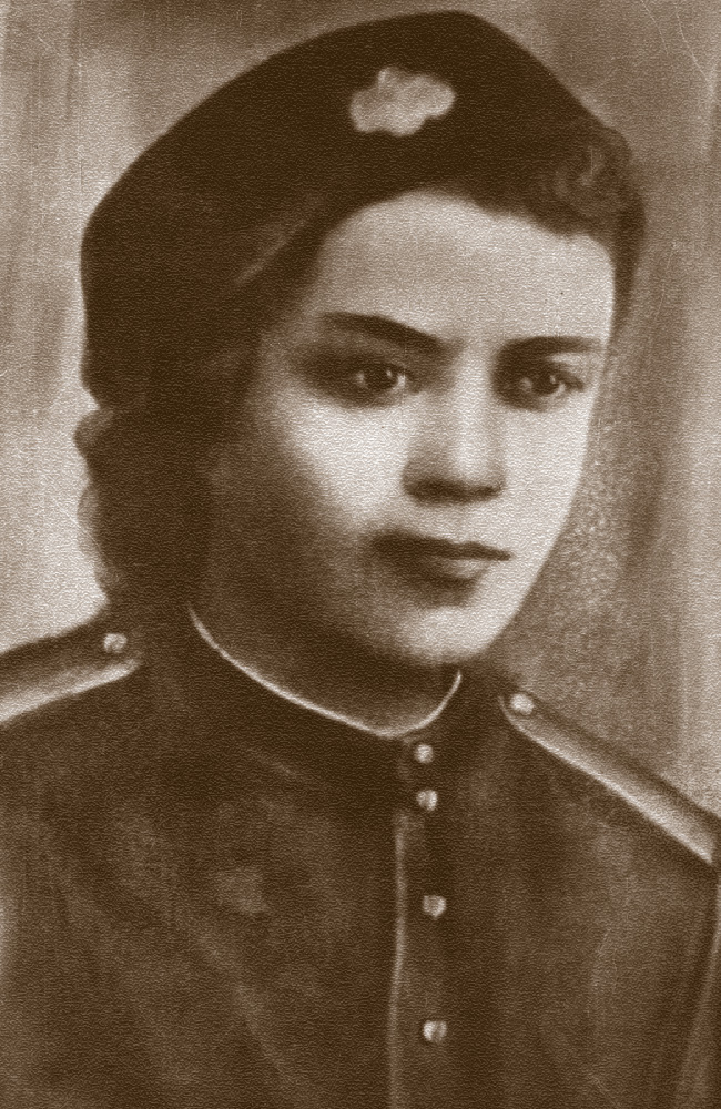 Анеля Кживонь: единственная иностранка, ставшая Героем Советского Союза