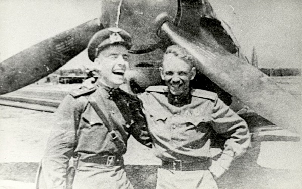 Борис Ковзан и Филипп Леонов, 1943 год..jpg
