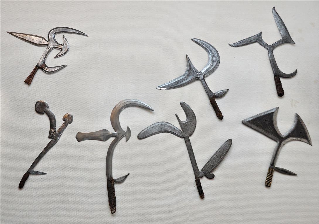 Фото 1. Виды африканских метательных ножей.jpg