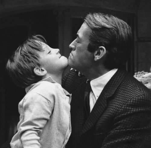 15 Gregory Peck and his son on the set of To Kill A Mockingbird 1961.jpg