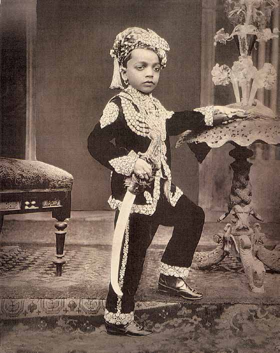 31 Three Unindentified Young Princes of India - circa 1890.jpg