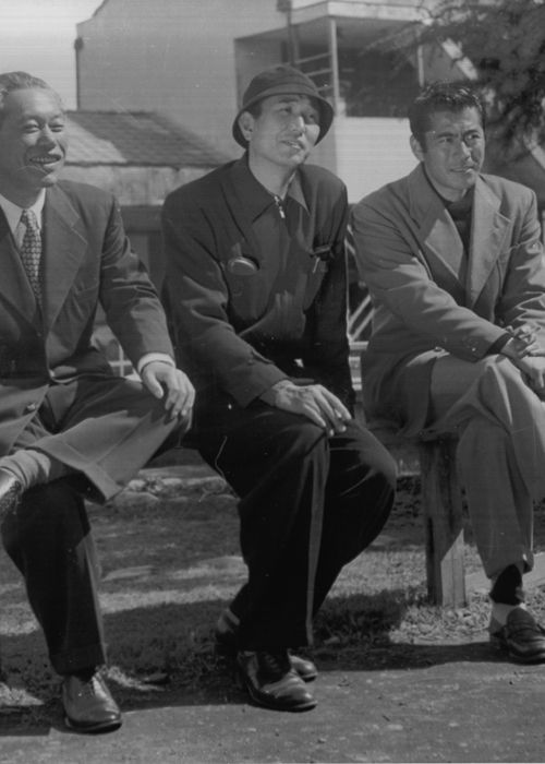 11_Akira Kurosawa with his two most frequently-used lead actors Takashi Shimura and Toshiro Mifune.jpg