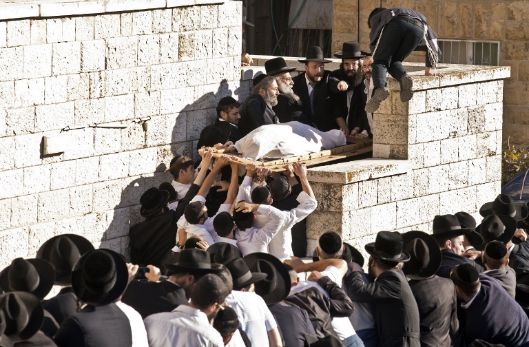 Еврейские похороны.jpg