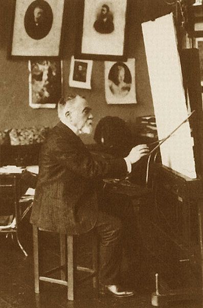Василий Поленов перед мольбертом, фото 1897 года..jpg
