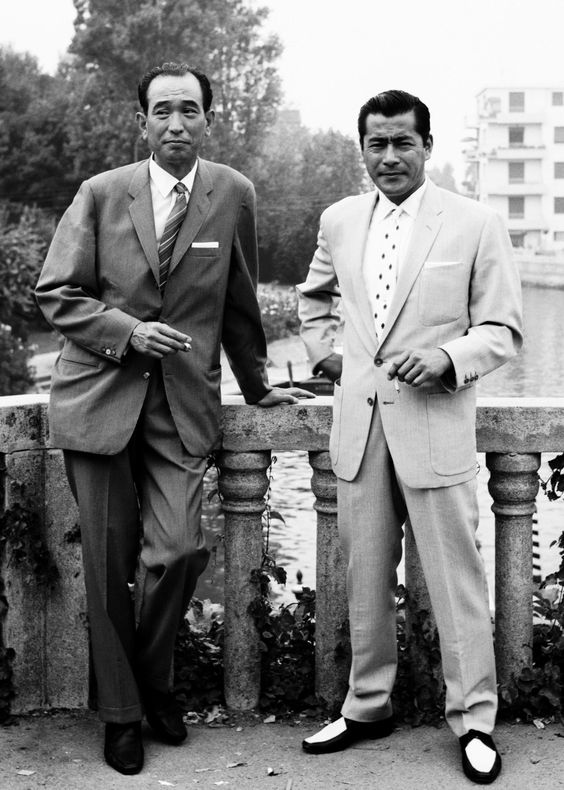 9_Akira Kurosawa and Toshiro Mifune in Venice 1960.jpg