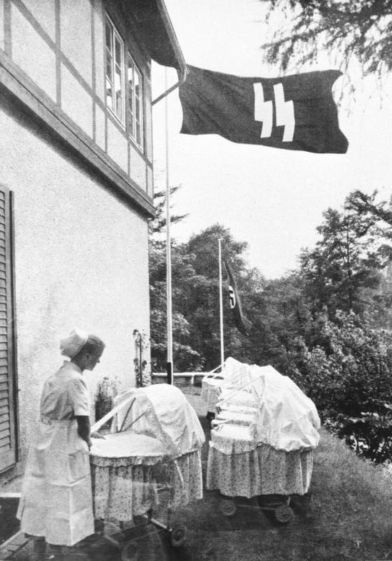 Родильный дом «Лебенсборн», 1943 год