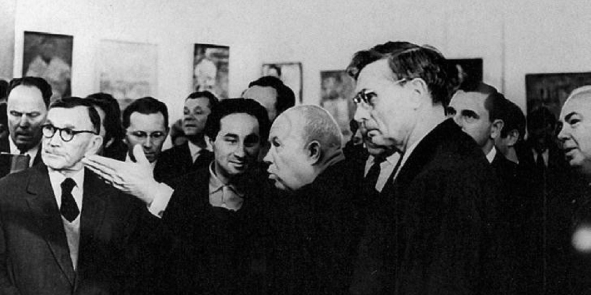 Никита Хрущёв на выставке в Манеже говорит, Устинов, четыре, который, Манеж, экземпляру, Прошло, говорю, сказал, восемь, приложить, будет, «Боба, уровень, журнале, «Советское, одному, фото», вдруг, Жутовский