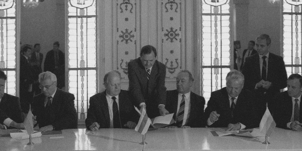 Миссия провалена: 25 лет Беловежскому соглашению - Статьи