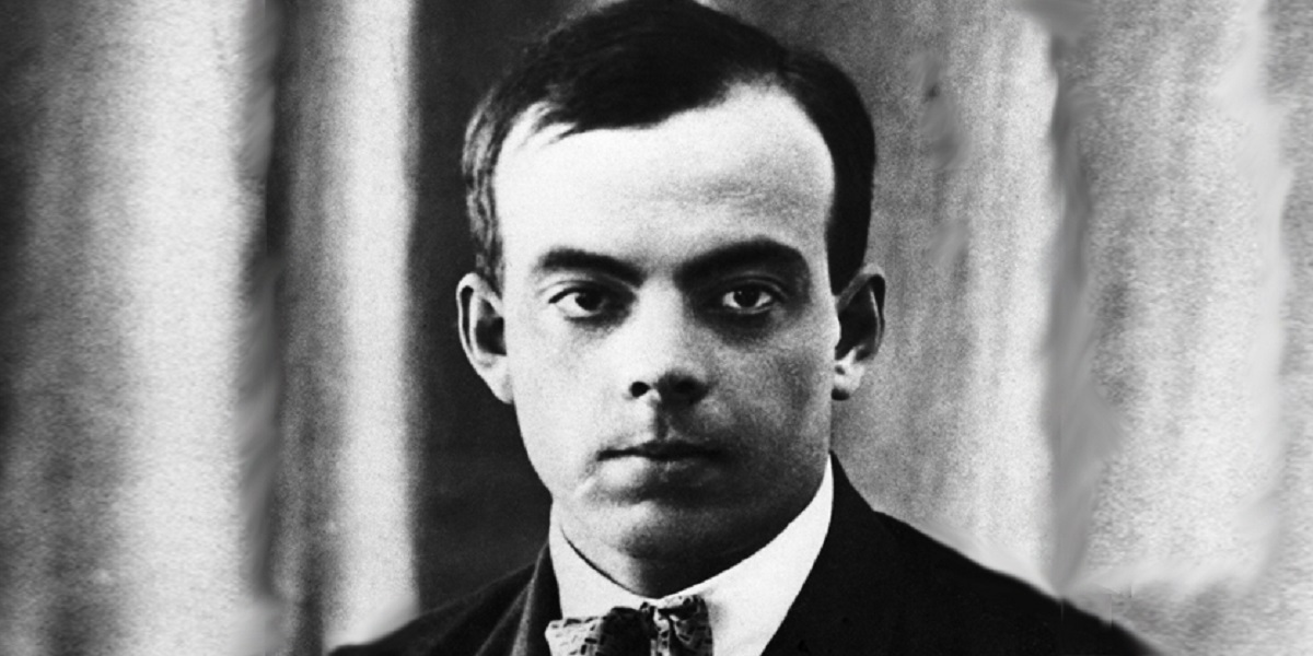 Граф, поэт и летчик — Антуан де Сент-Экзюпери — Статьи