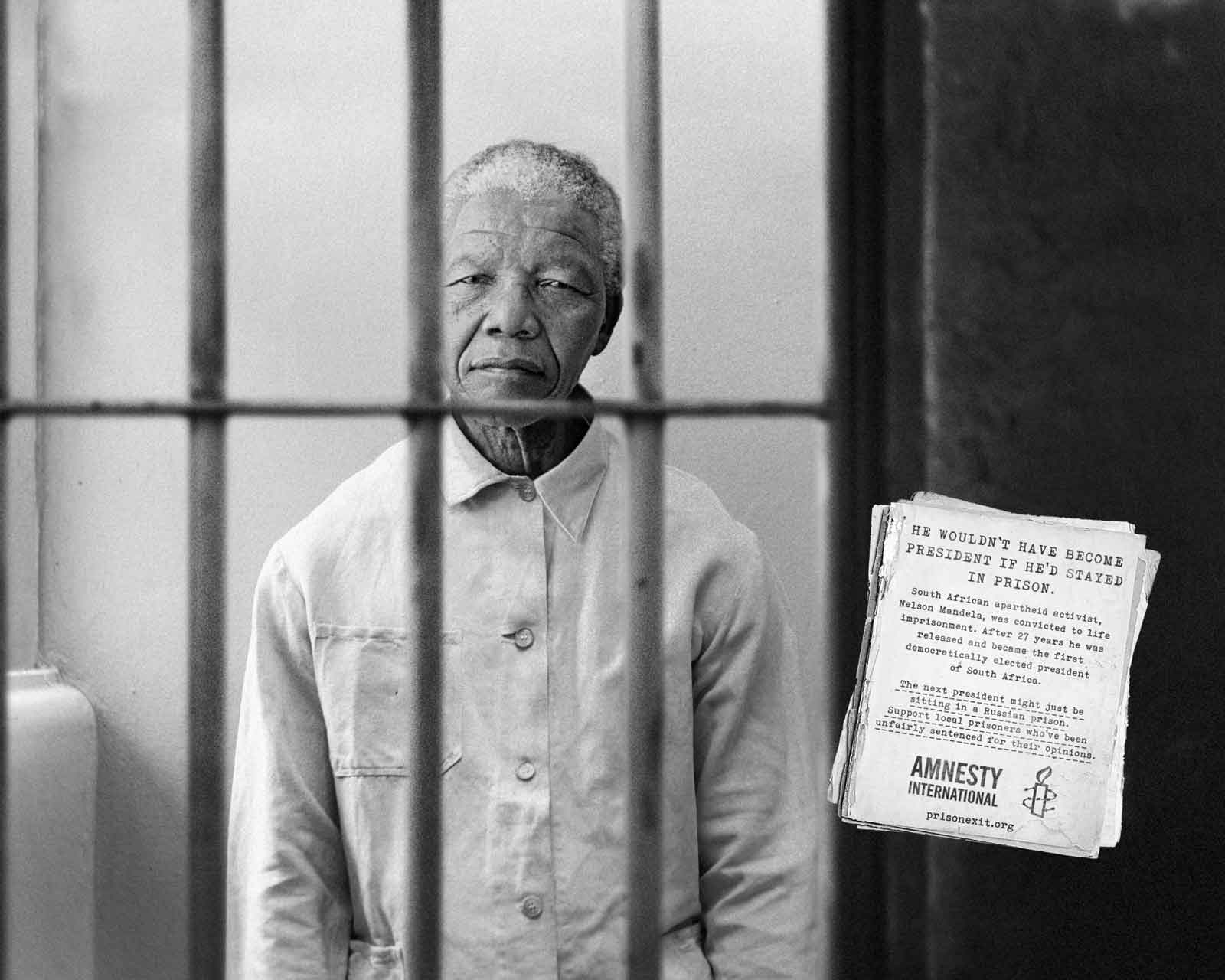 Нельсон Мандела в камере.