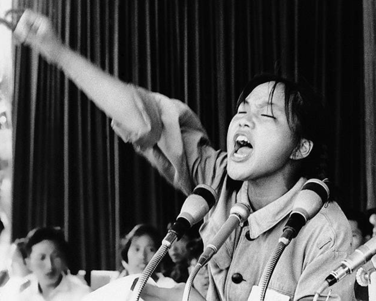 15-летняя школьница Мисс Чу, участница движения «бунтарей». 