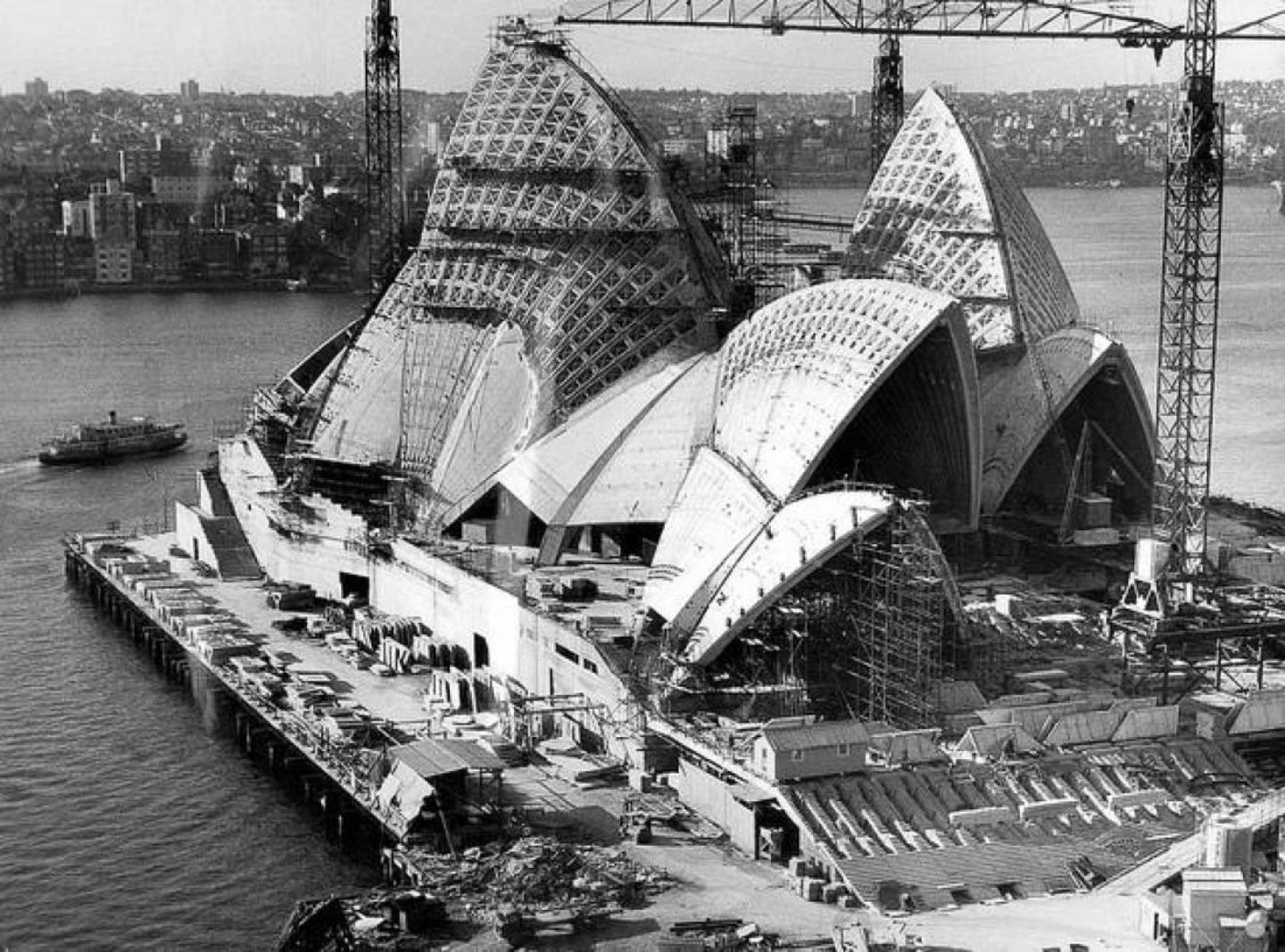 Строительство Сиднейской Оперы. 