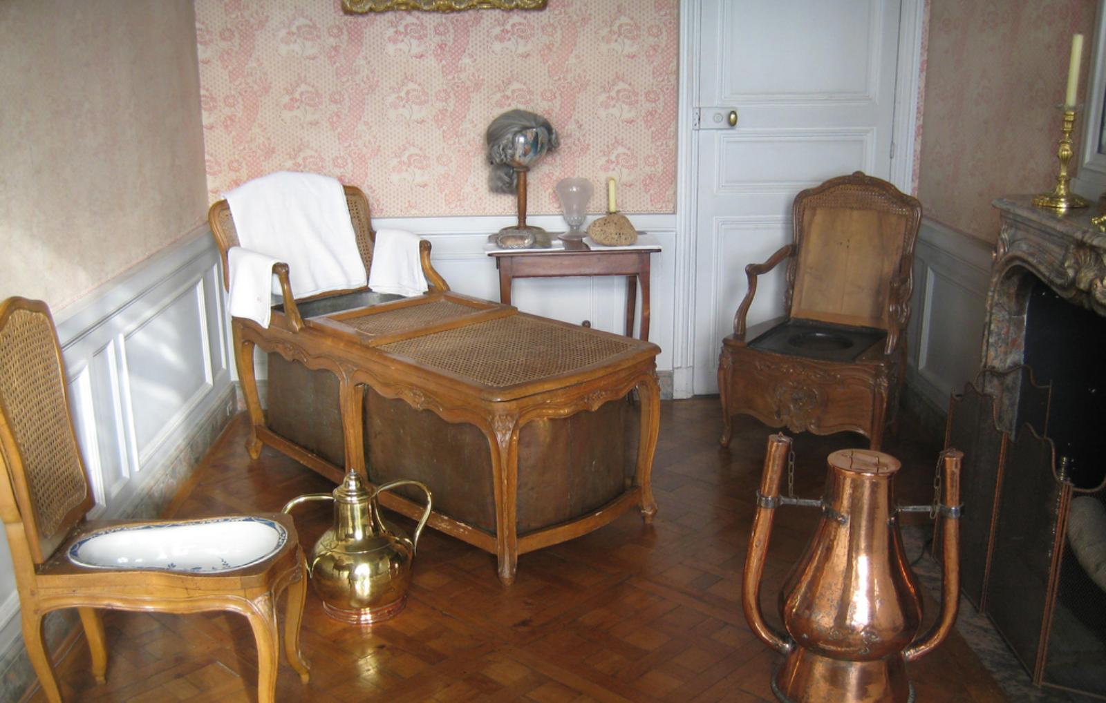 Ванная комната Людовика XVI.