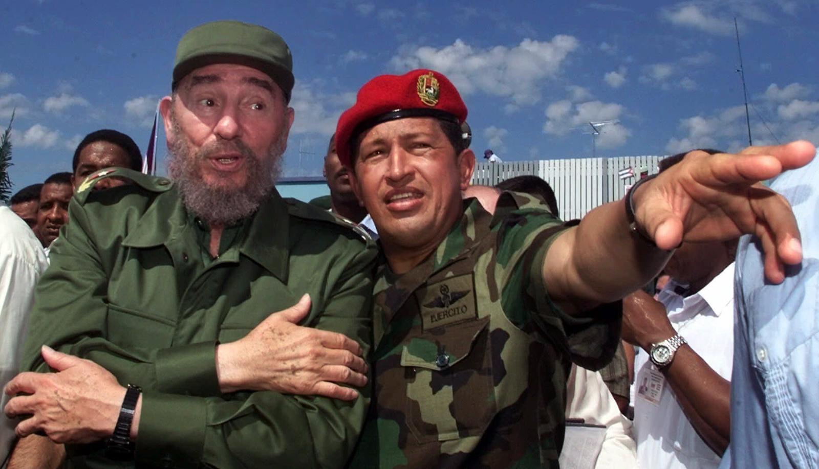 Уго Чавес встречается в Венесуэле с кубинским лидером Фиделем Кастро.