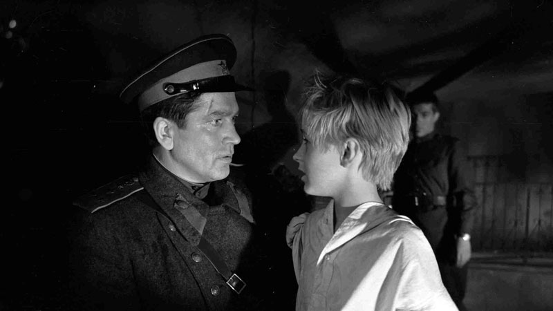 Кадр из фильма «Иваново детство».