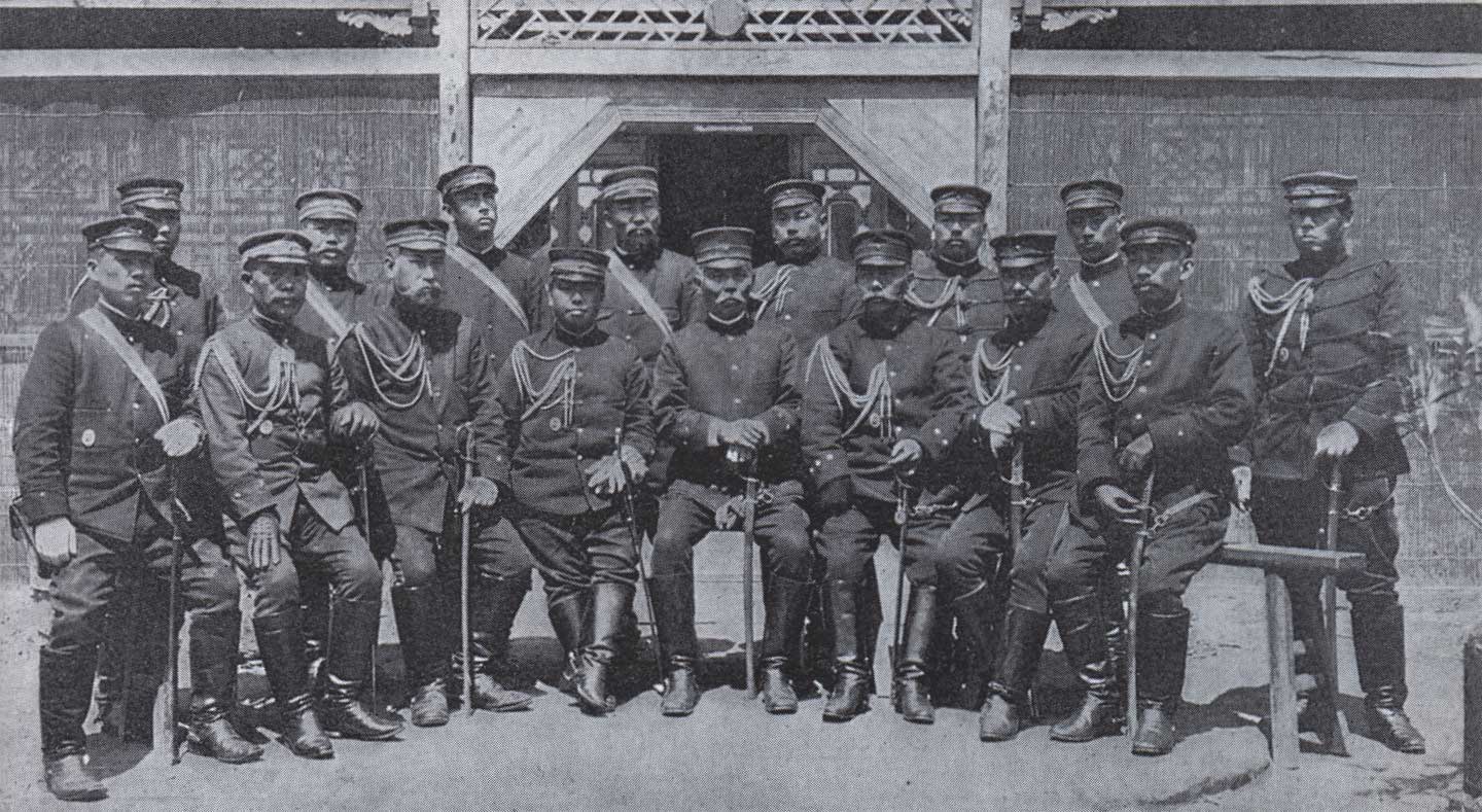 Японские офицеры, 1904 г.