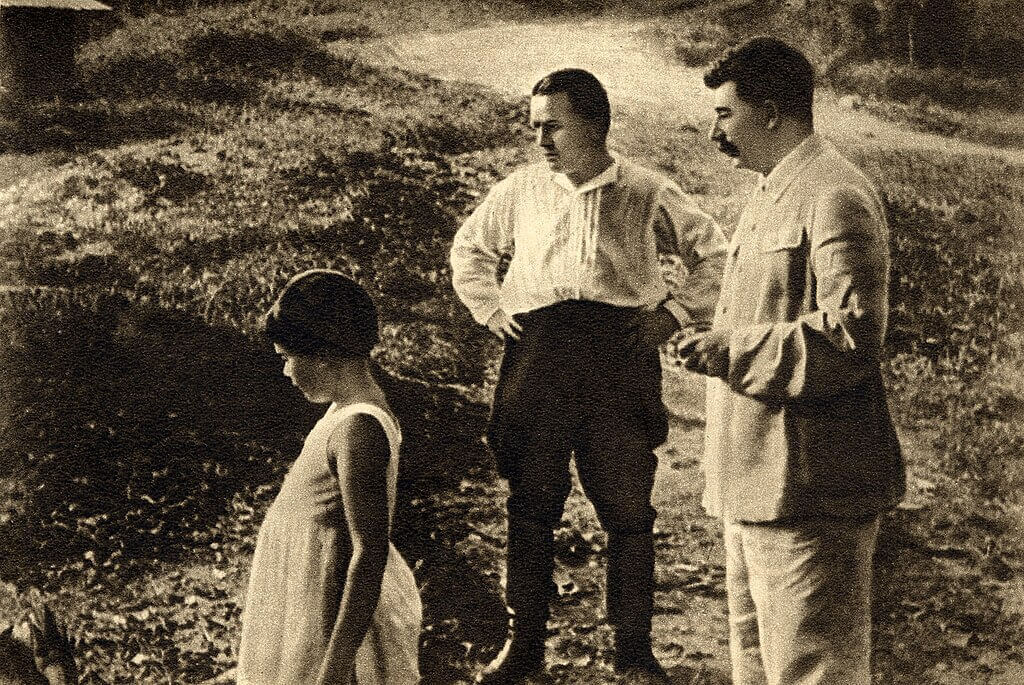 Киров и Сталин в 1934 году.jpg