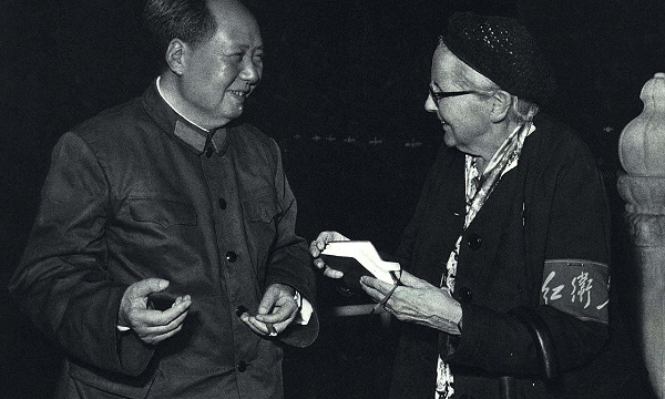 Strong and Mao 1967.jpg Strong and Mao 1967.jpg