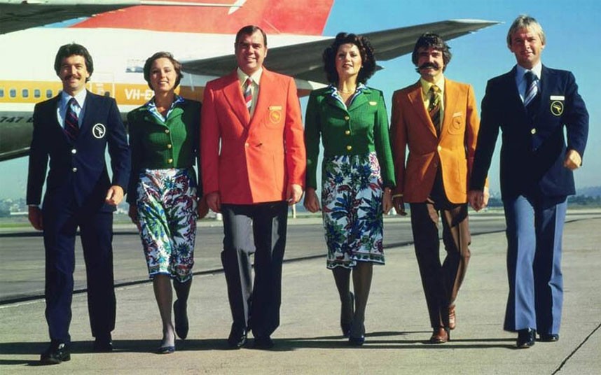 uniforms-hosties-female-flight-attendants-stewardess-ubr-ua-14.jpg