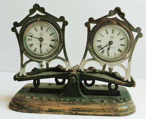 Первые шахматные часы, XIX век.jpg