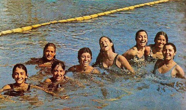 9. Сборная Ирана по плаванию.jpg 9. Сборная Ирана по плаванию.jpg
