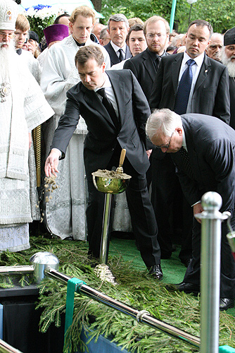 Похороны Александра Солженицына.jpg