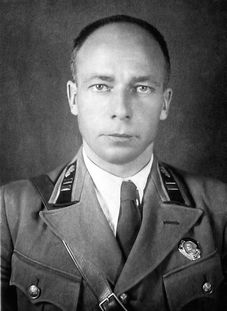 Главная.jpg Поль Арман.