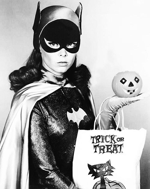 2 Yvonne Craig as Batgirl c. 1960s.jpg