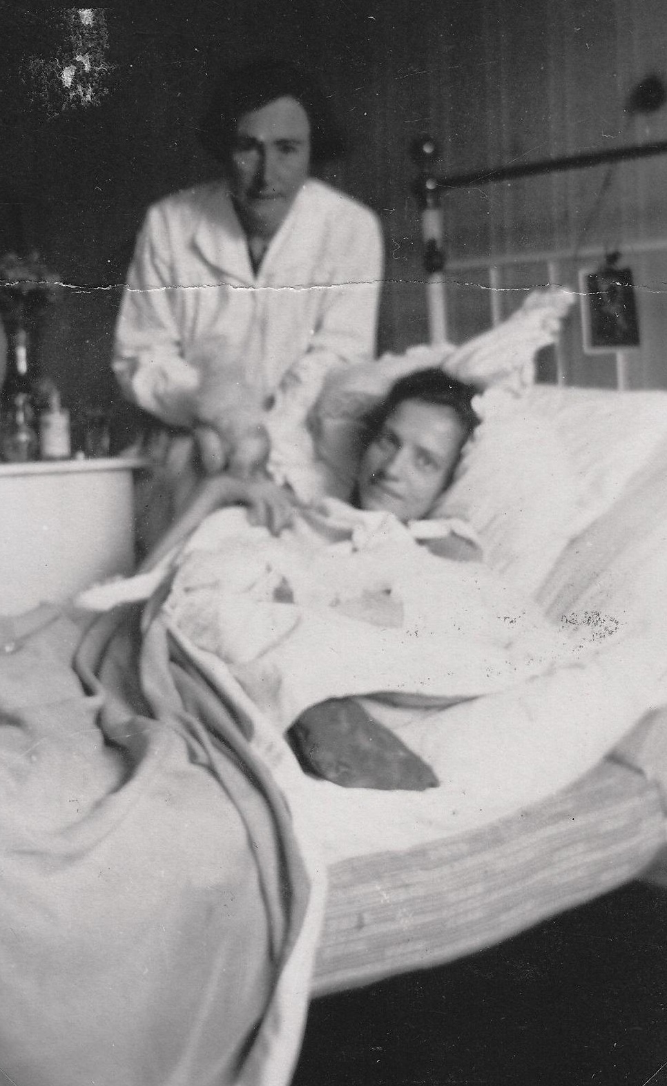 Анна Андерсон в санатории.jpg