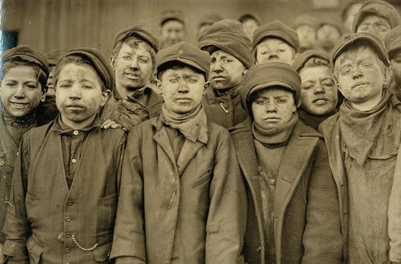 Детское рабство в США, угольная шахта.jpg