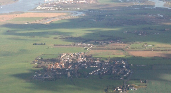 Деревня Каньюдон, современный вид с воздуха. (wikimedia.org) 2.jpg