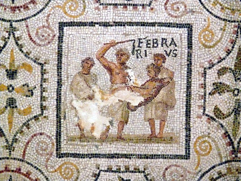 Мозаика с изображением луперкалий.