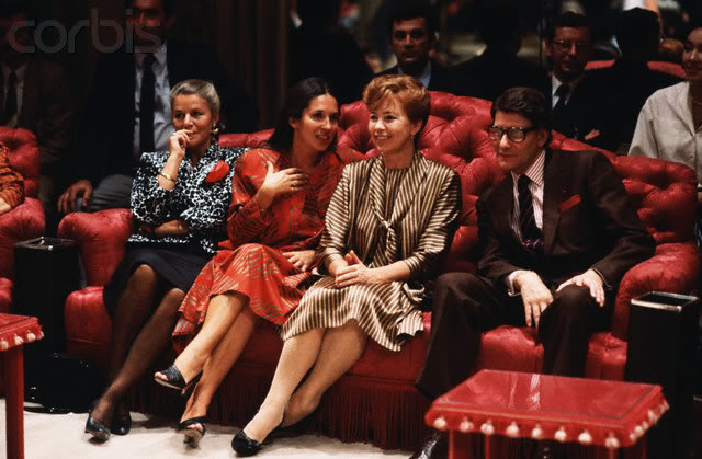 Раиса Горбачева на закрытом показе YSL, 1986 год.jpg