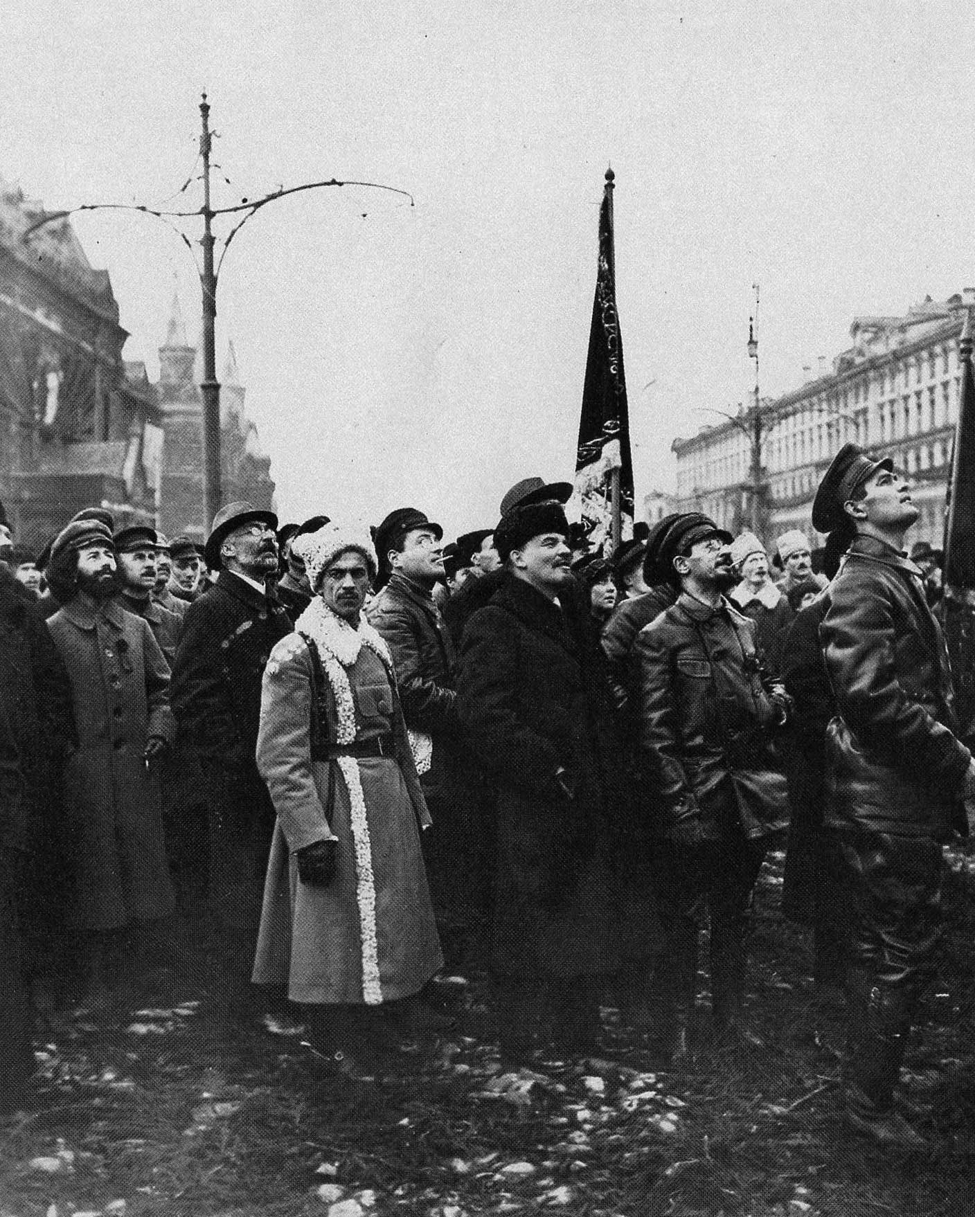 Ленин и Свердлов.jpg Ленин и Свердлов.jpg