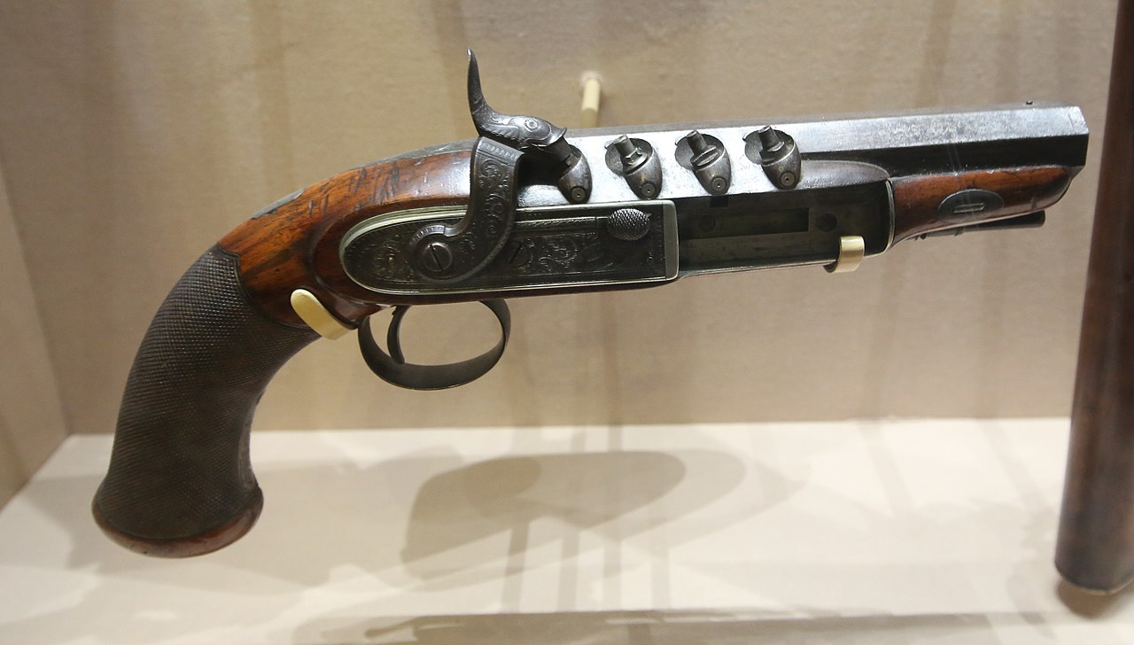 Британский пистолет-эспиньоль первой половины 19-го века.