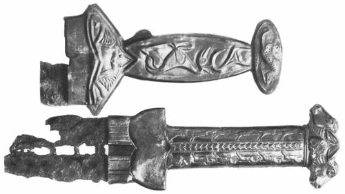 Фото 1. Рукоять скифского меча IV века до н.э..jpg