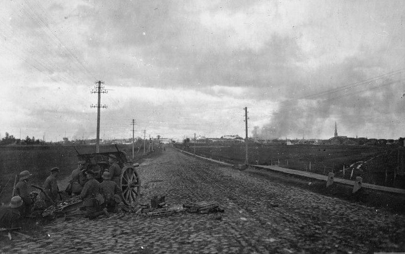 Балтийский ландесвер под Ригой, май 1919 года. (commons.wikimedia.org) Балтийский ландесвер под Ригой, май 1919 года. <br>