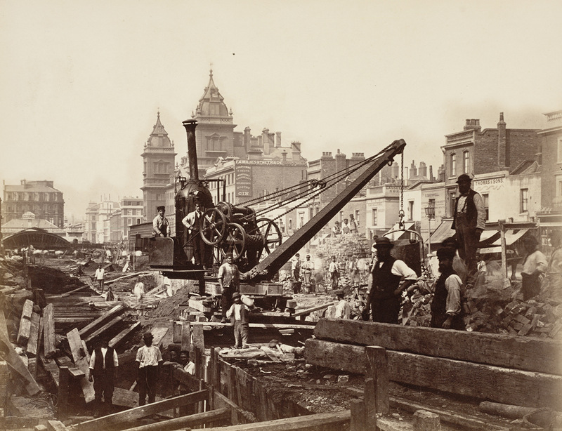 Строительство лондонского метро в 1860-х.jpg