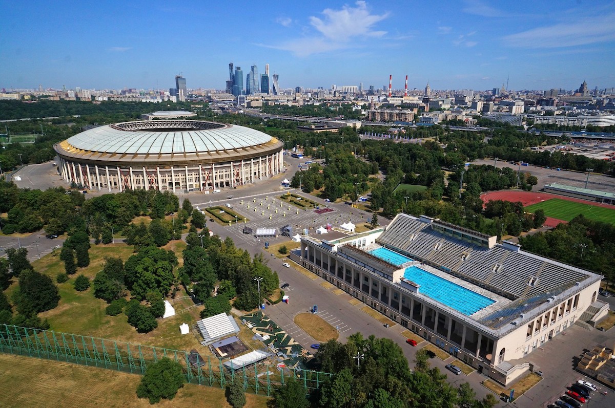 Стадион и бассейн до реконструкции. 2010-е. Источник stroi.mos.ru.jpg