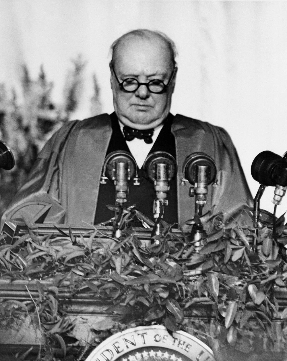 Уинстон Черчилль во время Фултонской речи.