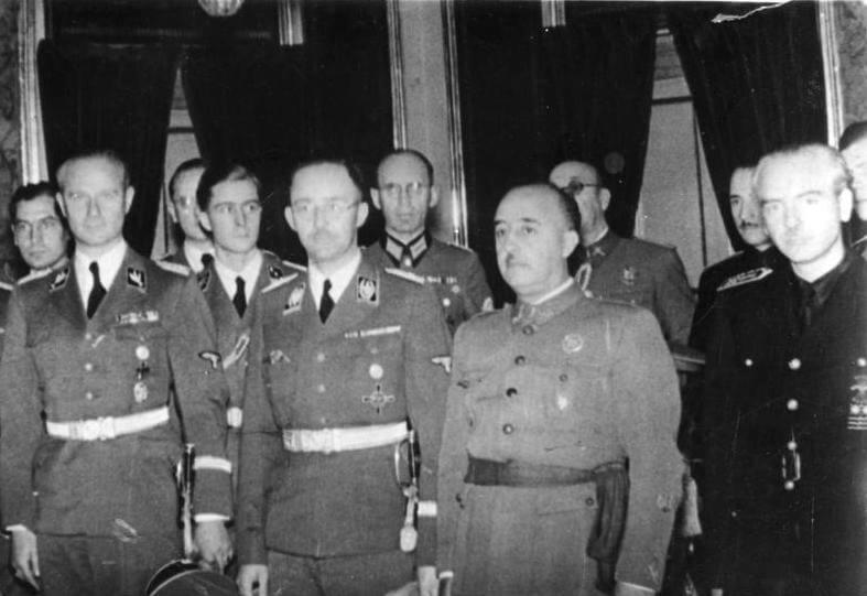 Франко принимает германскую делегацию во главе с Генрихом Гиммлером.jpeg