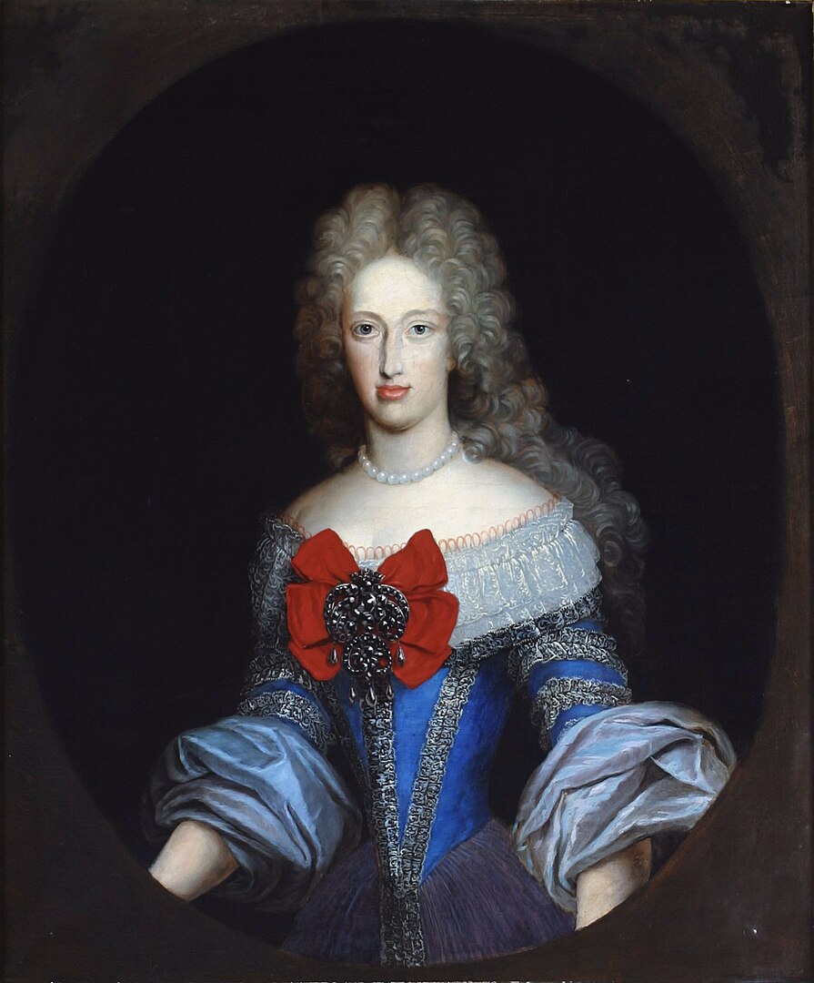 895px-Maria_Anna,_Countess_Palatine_of_the_Rhine_in_Neuburg,_Queen_of_Spain.jpg