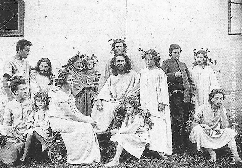 Жители колонии нередко устраивали театральные представления wikipedia.org Фото 6.jpg