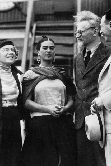 Наталья Седова, Фрида Кало, Лев Троцкий, 1937 год.jpg