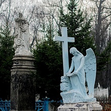 Самые знаменитые кладбища России