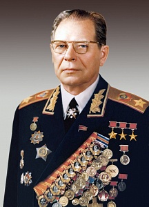 Дмитрий Устинов. 1908−1984. Член Политбюро с 1976-го и до самой смерти.